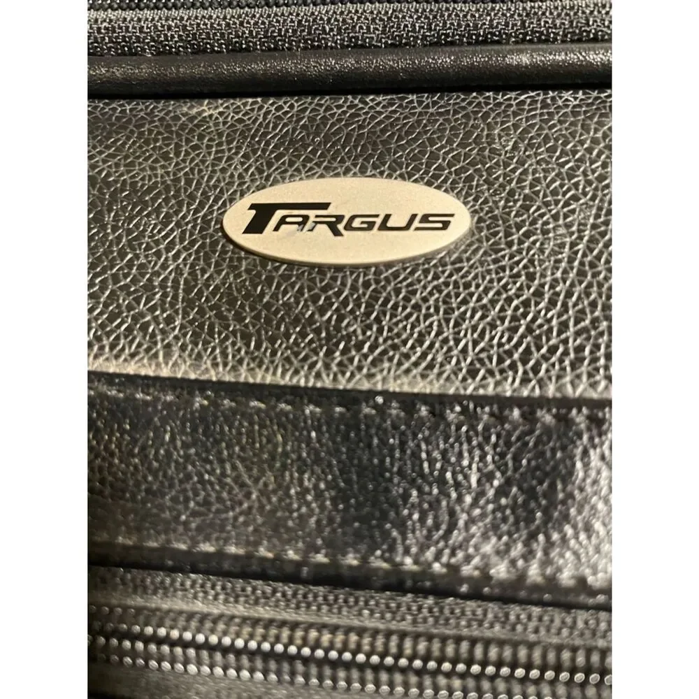 Targus Black Professional Laptop Briefcase with Front Pocket